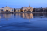 Saint Petersburg-Admiralty_Building.jpg