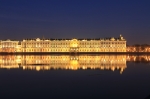 Saint Petersburg-Ermitage_and_Neva.jpg